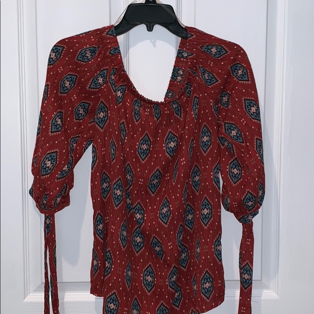 Strapless long sleeve